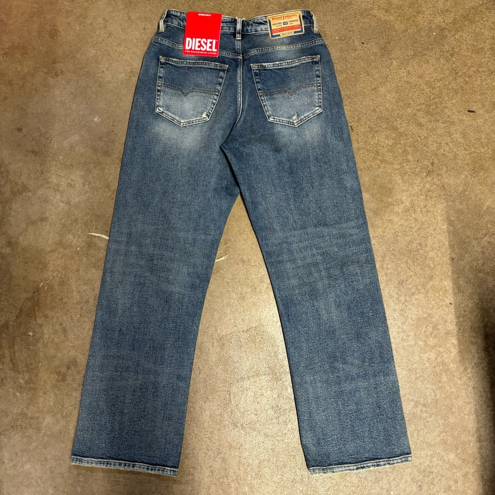 Diesel Jeans - Picture 6 of 8